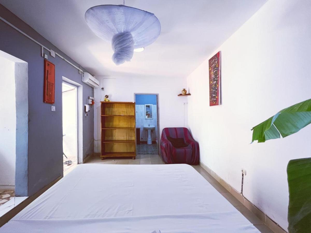 Casa Cacheu Homestay Guest House Бісау Екстер'єр фото