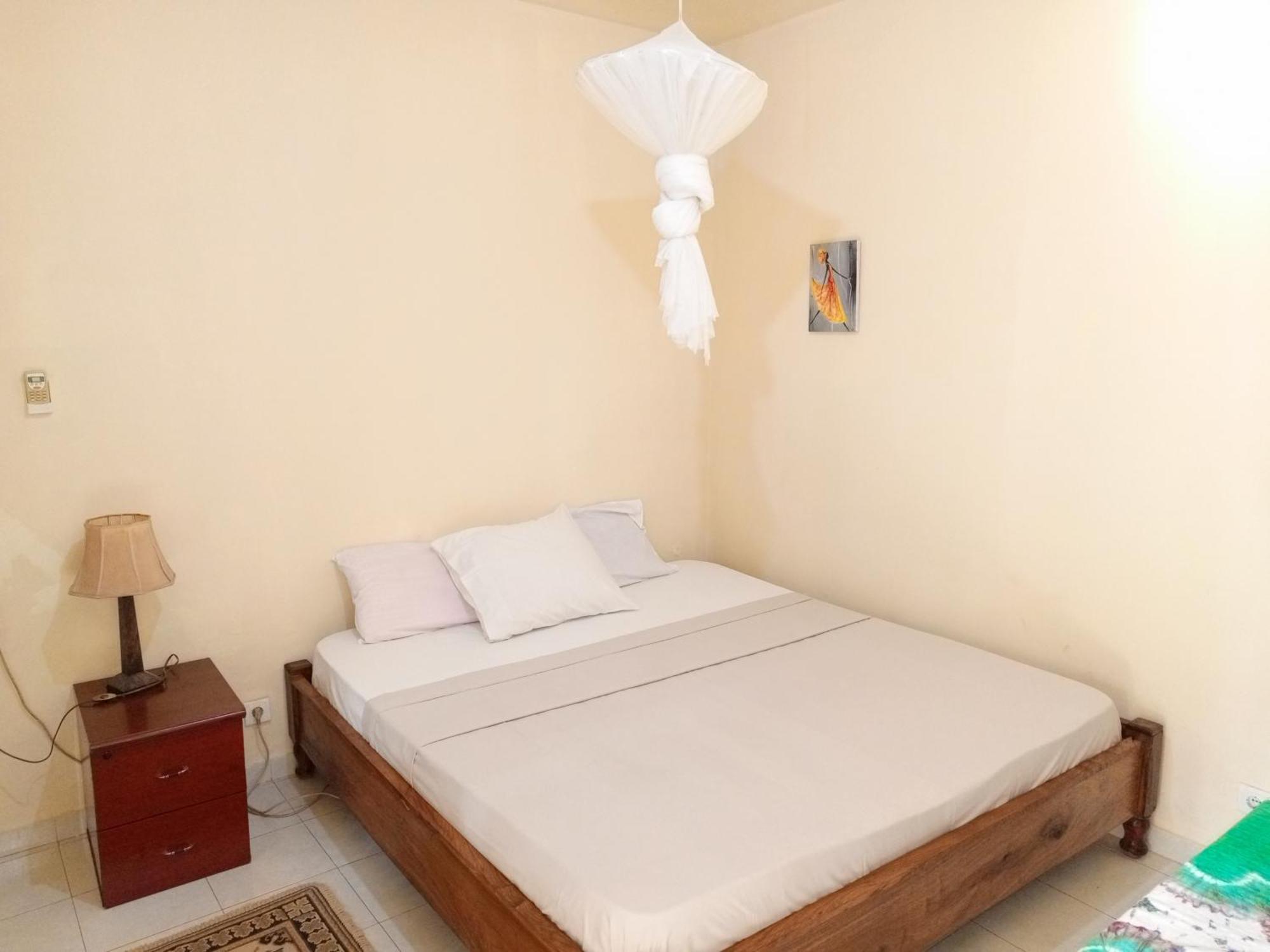 Casa Cacheu Homestay Guest House Бісау Екстер'єр фото