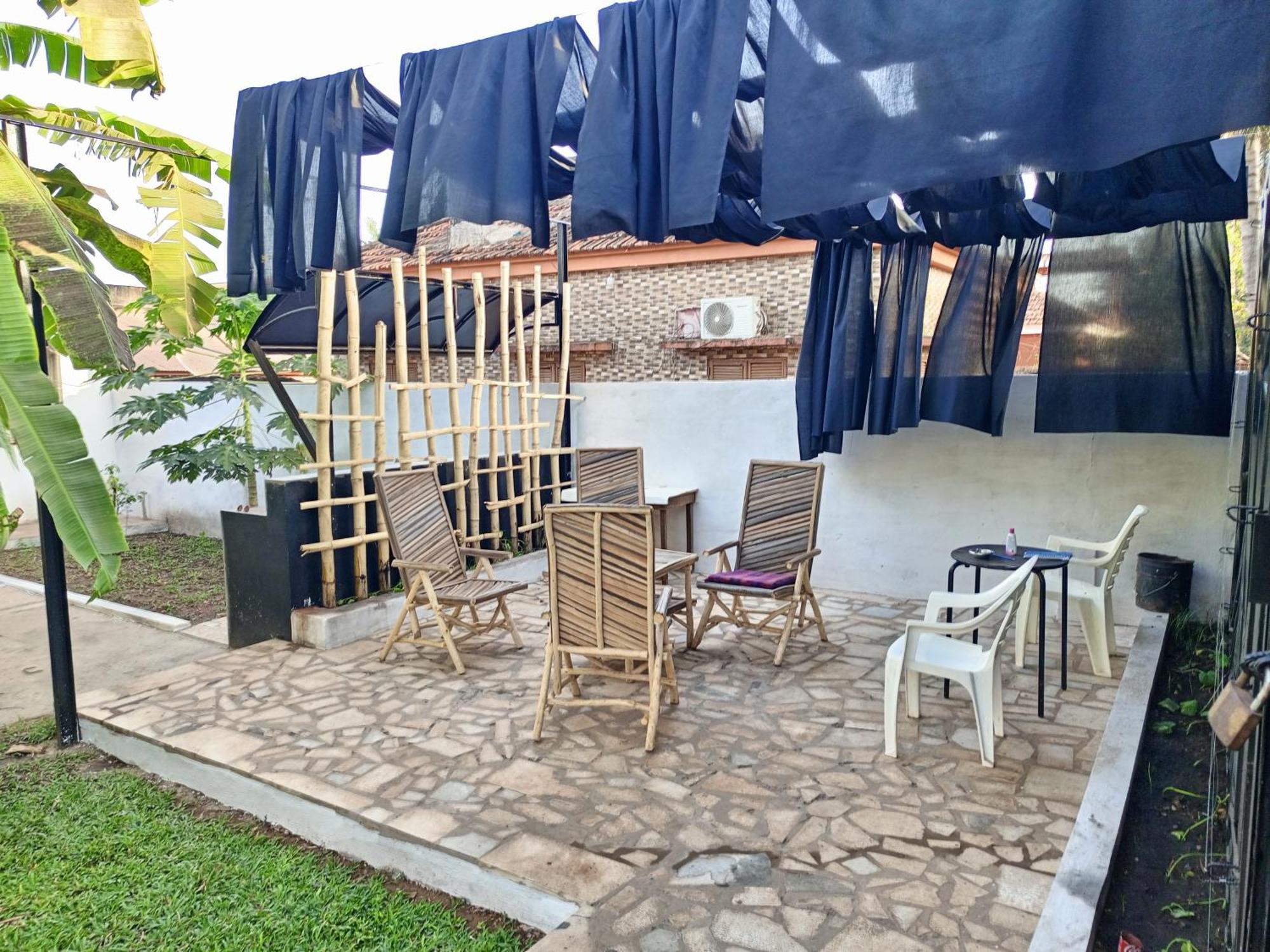 Casa Cacheu Homestay Guest House Бісау Екстер'єр фото