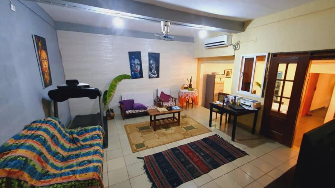 Casa Cacheu Homestay Guest House Бісау Екстер'єр фото