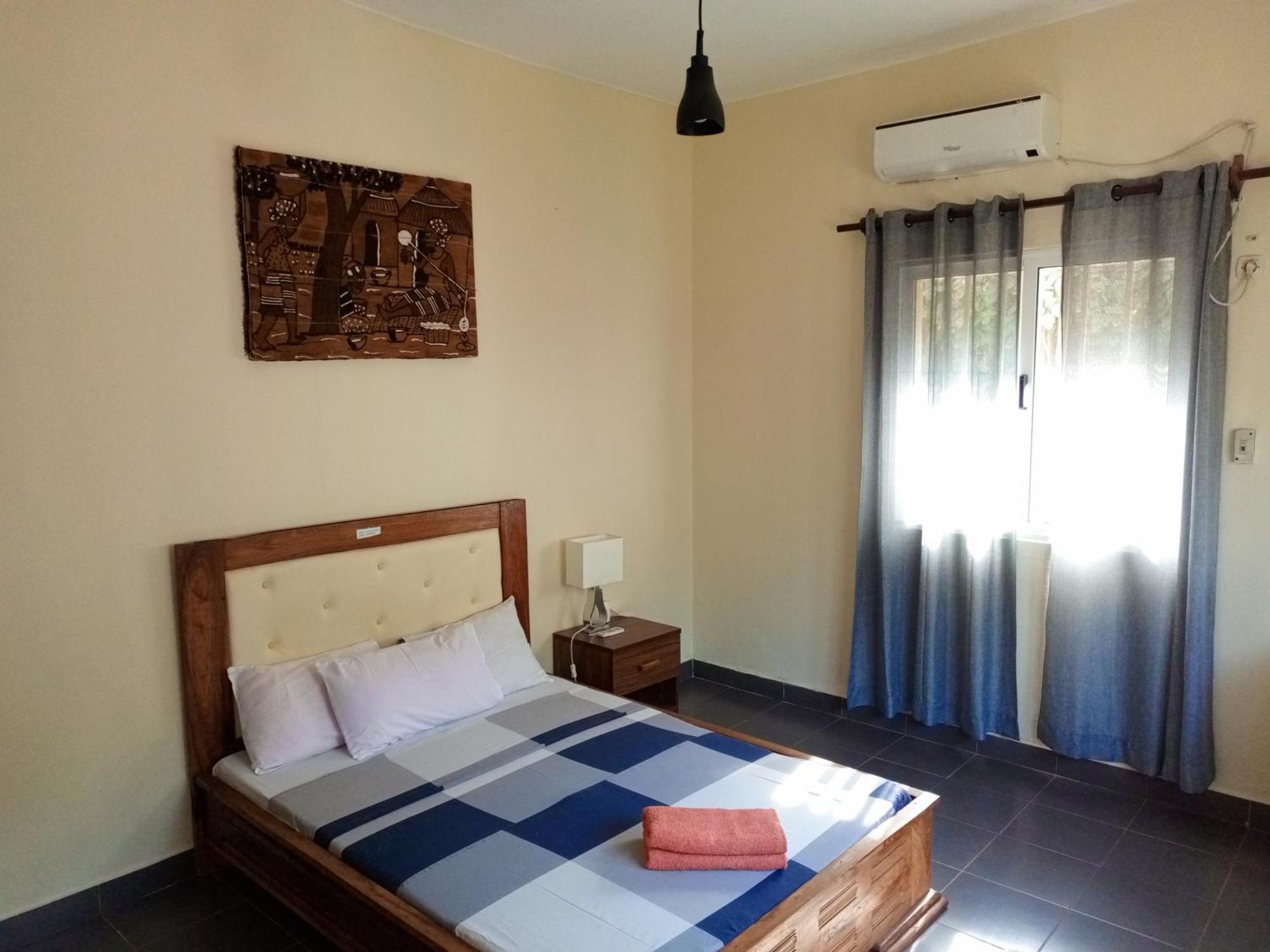 Casa Cacheu Homestay Guest House Бісау Екстер'єр фото