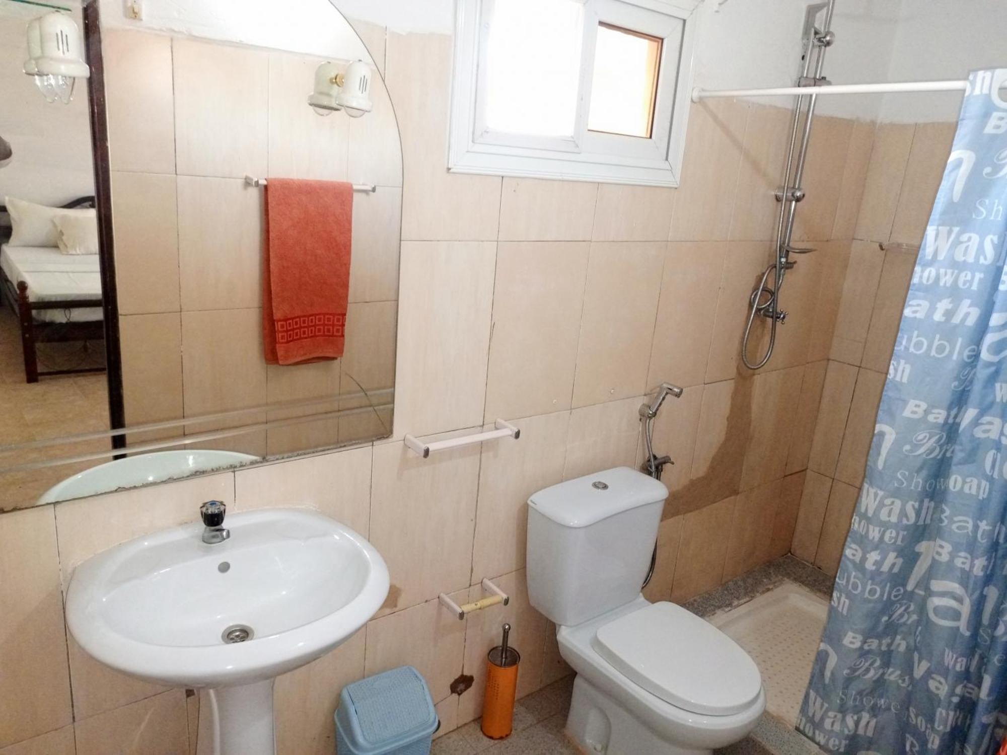Casa Cacheu Homestay Guest House Бісау Екстер'єр фото